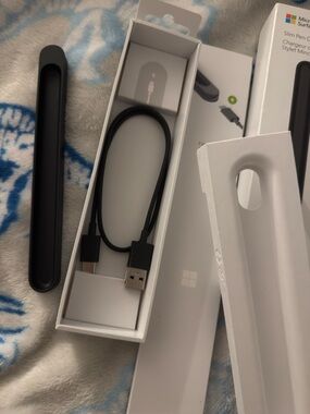 Microsoft Slim Pen Charger Cable and Holder - Black